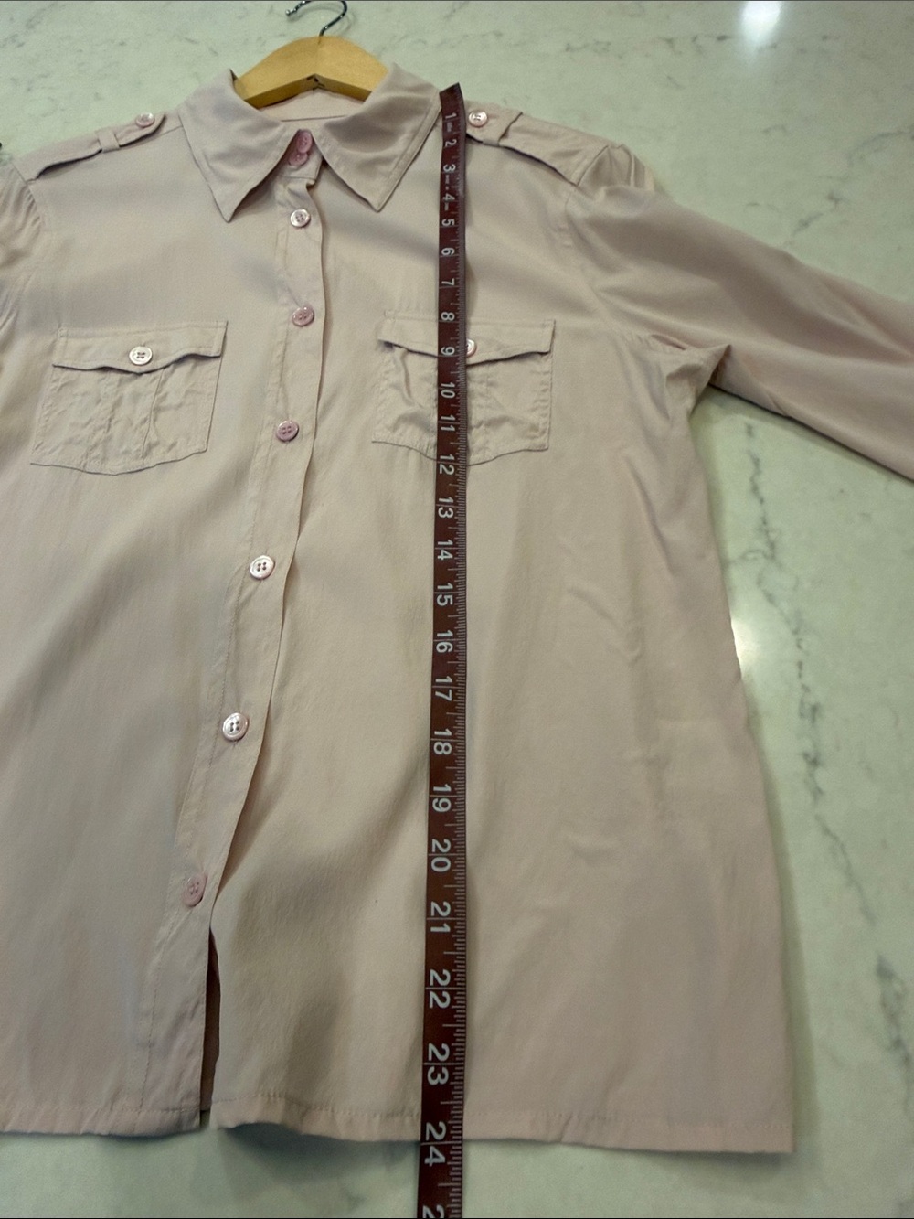 Equipment Brett slim signature silk shirt pink Size Medium - Picture 7 of 7